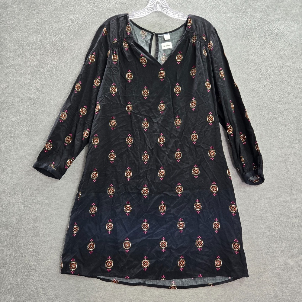 Old Navy Women Dress Large Black Floral Aztec Shift Smocked‎ Yoke V Neck